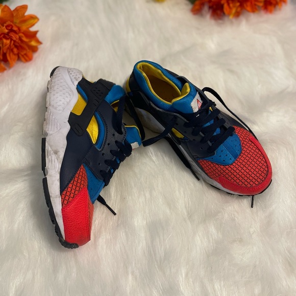 Nike shoe - Picture 4 of 4